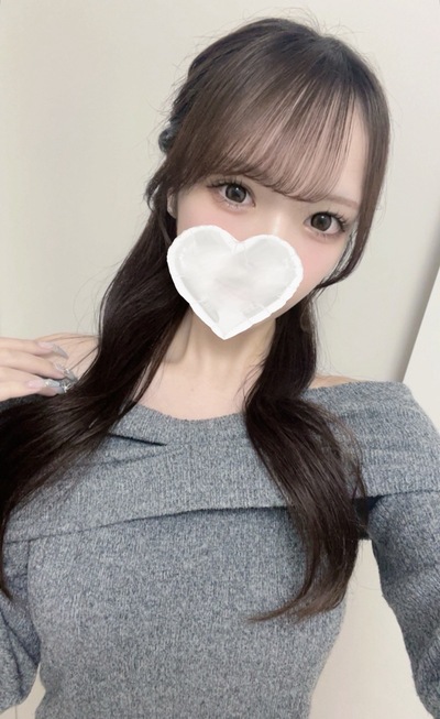 ゆうな 美巨乳清楚女子大生(受付超イチオシ)さんの写真