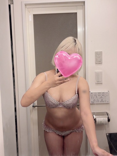 さきな 感度◎ドM巨乳女子(受付イチオシ)さんの写真