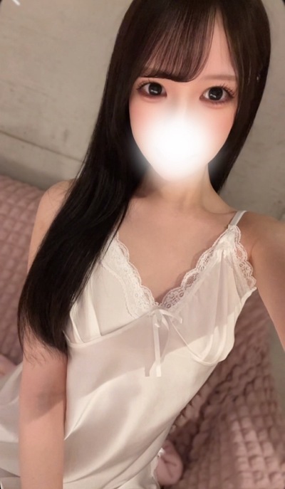 ゆうな 美巨乳清楚女子大生(受付超イチオシ)さんの写真