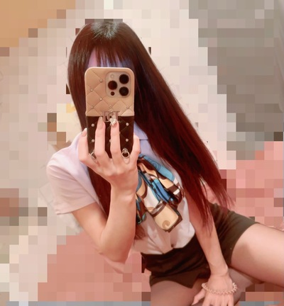 えがお 美乳黒髪清楚系スレンダー(おすすめ)さんの写真