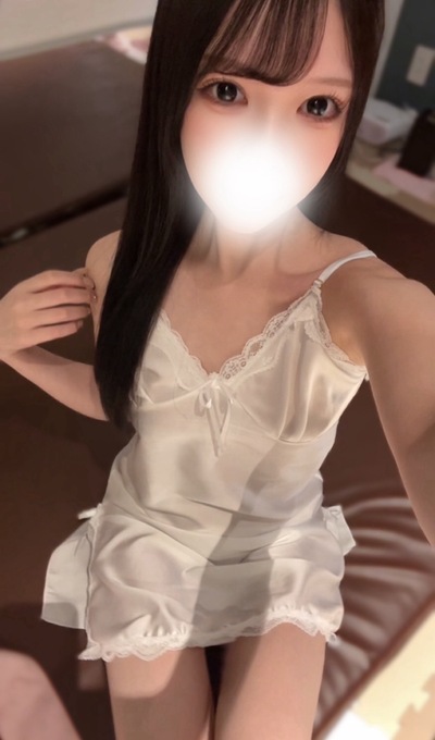 ゆうな 美巨乳清楚女子大生(受付超イチオシ)さんの写真